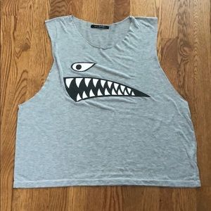 WILDFOX SHARK GRAY MUSCLE TANK LARGE